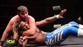 Brandon Scott vs. Alex Divine 