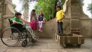 LOS TENIS DE CARLOS - Cap&iacute;tulo 5 de la serie infantil KIPATLA