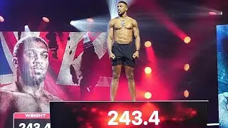 Londres : des salles de boxe ferm&eacute;es en hommage au coach d'Anthony Joshua