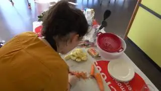 Etudiants en chef au resto U de Clermont