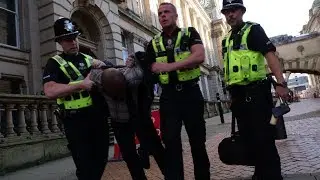 Armed man arrested at Birmingham vigil for Manchester attack victims [FULL VIDEO] | I Am Birmingham