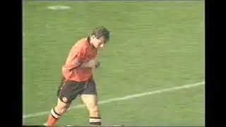 Dundee United V St Johnstone (2-1) - JIM BETT FREE KICK - 14 October 1995