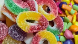 ASMR | Filling Platter with Sweets🍬🍭Oddlysatisfying #asmr #satisfying #unboxing 