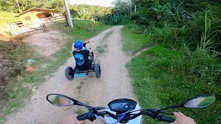 O BRIAN DESCEU OS MORROS DO OUTRO SÍTIO COM O TRIKE. Thiago velho