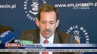 Stephen Mull