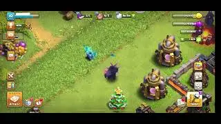 Rare moment a PEKKA chasing a butterfly 🦋🤯😳 #clashofclans 