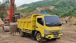 Mobil Beko/Dumptruck Muatan Cadas Overload Amblas, Saat Mendaki Gunung