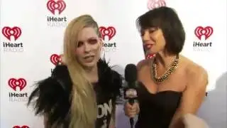 Avril Lavigne &mdash; iHeartRadio Music Festival The Village Interview 2013 &mdash; Part IV [RUS SUB]