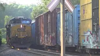 CSX Q439 passes Q417 power in West Nyack.in HD