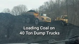 40 Ton Dump Trucks and Dozers Oh My!  We're Moving Coal!