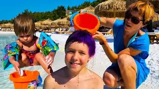 Kinder Video auf Deutsch. Ein Tag mit Bianca und ihrer Familie am Strand. Ich hei&szlig;e Bianca.