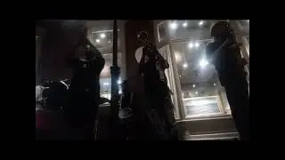 441Royal House playing music new Orleans  