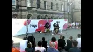 Fanti, W Parliament Sq, Royal Mile, Edinburgh Festival Fringe 20-08-12.MOV