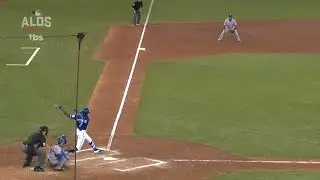 Upton Jr. rips a pinch-hit double in 6th
