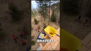 LOOK THIS GAME 🎮🎯 #laugh #funny #dontlaught #shortvideo #animals #funnytoday #facts #memes