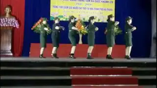 Múa tàu anh qua núi