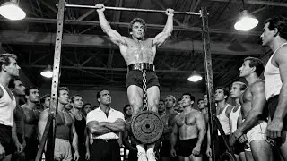 Arnold Asked Sergio Oliva To Lift It In Front Of Everyone &mdash; Seconds Later Nobody Laughed