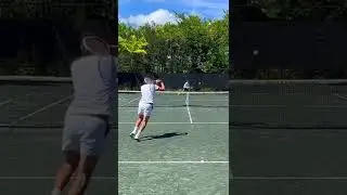 Бьорн Борг Гибридный двуручный бэкхенд
