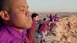 At the Edge of the World... Vertical dance company BANDALOOP in Saudi Arabia