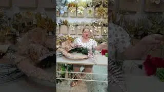 Coronas Navideñas 2023 en diferentes colores