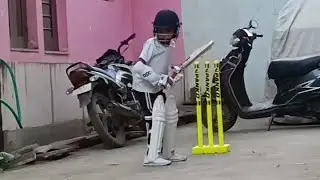 Mokshit's cricket practice with lather ball first time 🏏🏀 