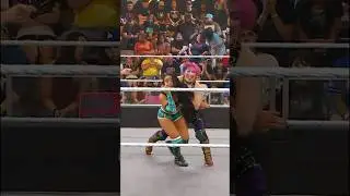 Asuka LOCKS IN on Roxanne!