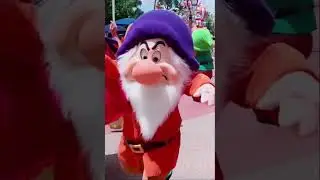 #Grumpy Always Being Grumpy 😠 #snowwhite #sevendwarfs #shorts