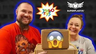 JNAVO Toys Funko POP Mystery Box and SuperPlastic Delivery