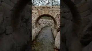 Awesome stone bridge ⚒️ #stonebridge #stonework #stonemasonry #stonearch #architecture