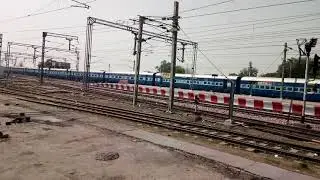 14314 BE - LTT Express With Wdp 4D departing Bareilly