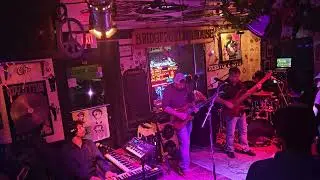 Rift / Dirt ~ Cavern / Bridgeport Ribby / 12-05-25
