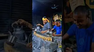 Dhaka&rsquo;s Most Famous Tea Shop ☕ | Roadside Chai Stall Making Magic! #streetfood#viral #food #foodie