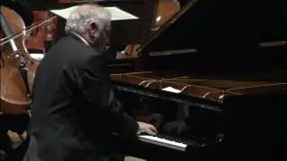 Chopin: Piano Concerto No. 2 / Barenboim &middot; Fisch &middot; Berliner Philharmoniker