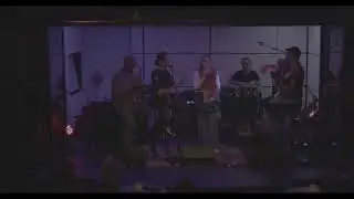 Killing me softly - Lorena Barton & Bassball-Studioband