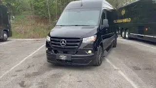 Mercedes Sprinter представительского класса 2023 года от First Class Customs