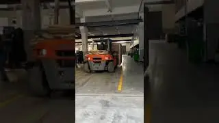 2023 First Container of Paper Cup MachineDelivery to Russia