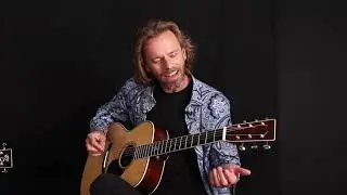 Sample: Building Dynamic Solos: Call and Response Ideas for Lead Guitar by James Nash - Homespun