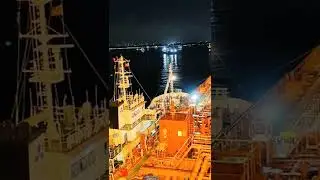 Bunkering operation @singapore with 2 bunker vessels