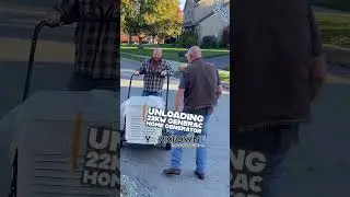 ⚡ Unloading the new Generac 22kW Guardian Home Generator. 💡️ #shorts #electrical #generator