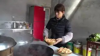 这才是粉蒸肉简单好吃的家常做法，阿英蒸两大碗，软糯入味，真香 #农家美食 #家常美味#粉蒸肉 #家常菜 #美食制作分享