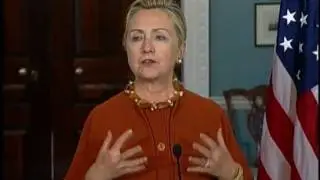 Secretary Clinton Meets With Portuguese Foreign Minister Portas
