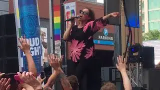 Belinda Carlisle - I Get Weak (Live at Chicago Pride ‘18)