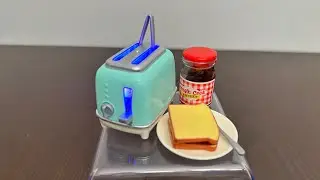 Zuru Mini Brands Magic Cook Kitchen Toaster Toys Unboxing 