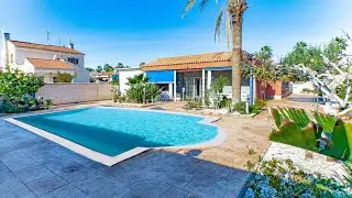 🏡 Urba de Roquetas de Mar · Chalet reformado en planta única · Piscina privada y parcela 784 m²