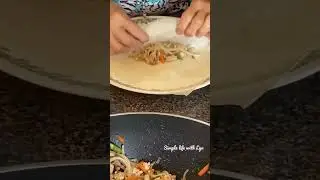Lumpiang toge (beansprout eggroll) #shorts #food #foodie #foodlover #filipinodish