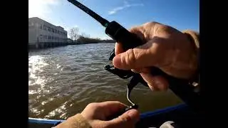 Fishing Current Seams for Walleye