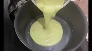 Broccoli soup with coconut milk