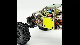 Furitek TITAN Buggy 1/8 Titanium Gold &ndash; Real Moving Steering Wheel & Live Display!
