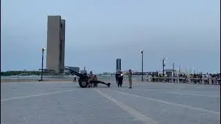 Cannon fire marks end of first day of fast