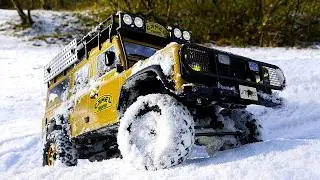 R/C Snow Expedition Land Rover Defender Camel Trophy FMS FCX-10